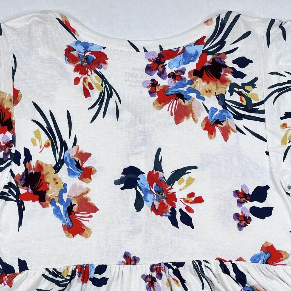 torrid‎ Super Soft Knits Tiered Babydoll Top Floral Button-Front Size 3 - NWOT - Picture 3 of 13